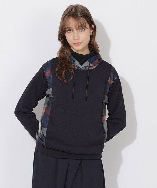 CB CRESTBRIDGE(シービークレストブリッジ)の「パーシャルチェックフーディー(パーカー・レディース・ネイビー/オフホワイト・2/1/3)」の9枚目の写真