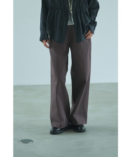 marjour(マージュール)の「CHIC CHINO PANTS(チノパンツ・レディース・ベージュ/ブラウン・M)」の1枚目の写真