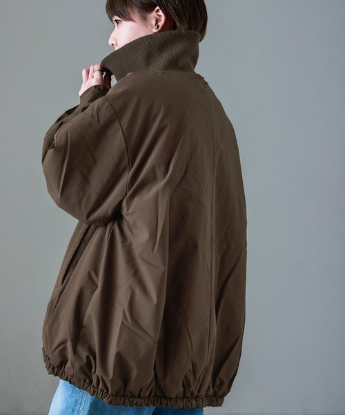 Fashion Letter(ファッションレター)の「ビッグカラー 中綿バルーンジャケット(ダウンジャケット/コート・レディース・アイボリー/ブラック/ダークブラウン・M)」の13枚目の写真