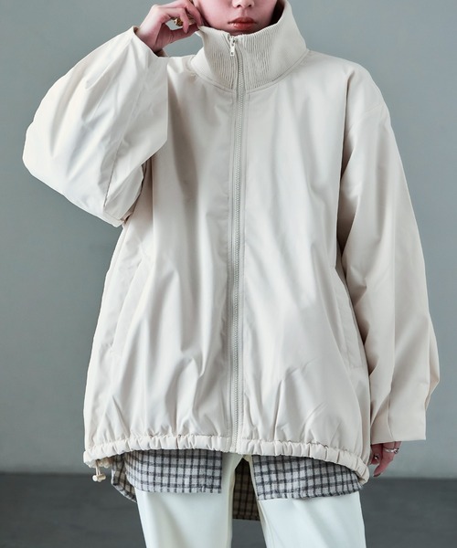 Fashion Letter(ファッションレター)の「ビッグカラー 中綿バルーンジャケット(ダウンジャケット/コート・レディース・アイボリー/ブラック/ダークブラウン・M)」の19枚目の写真
