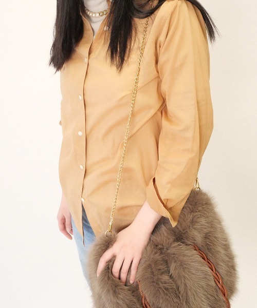 CURI BISCUI（キュリ　ビスキュイ）の「ツイストハンドル フェイクファー バッグ（トートバッグ・レディース・モカ/アイボリー・FREE）」の8枚目の写真