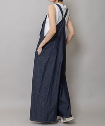 Munich（ミューニック）の「6.5ozスラブデニムフレアサロペット（サロペット/オーバーオール）」