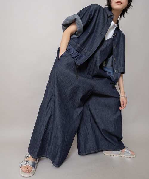 Munich（ミューニック）の「6.5ozスラブデニムフレアサロペット（サロペット/オーバーオール・レディース・ネイビー/モカ/ブラック・S）」の11枚目の写真