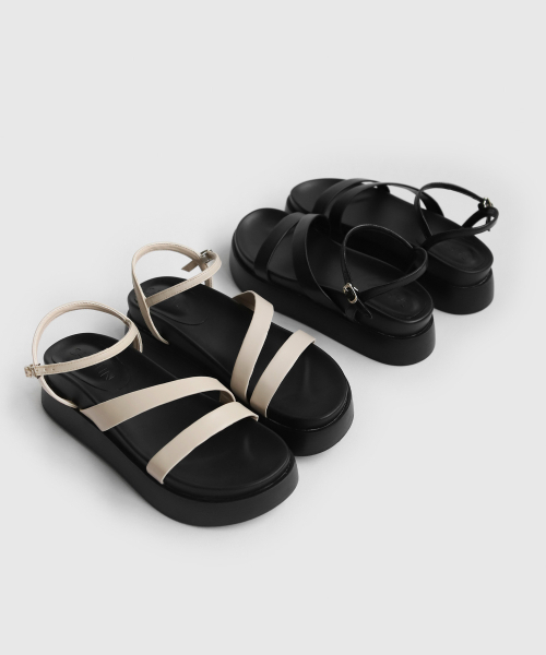 SAPPUN(サプン)の「Sahara ストラップ 厚底 サンダル (5cm)(サンダル・レディース・ブラック/アイボリー・25.5cm/22.5cm/23cm/23.5cm/24cm/24.5cm/25cm)」の3枚目の写真