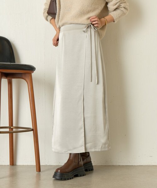 Jena espace merveilleux（ジェナ　エスパスメルヴェイユ）の「ラップ風サテンスカート（スカート・レディース・ブラック/グレー・FREE）」の18枚目の写真