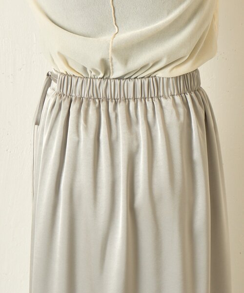 Jena espace merveilleux（ジェナ　エスパスメルヴェイユ）の「ラップ風サテンスカート（スカート・レディース・ブラック/グレー・FREE）」の11枚目の写真