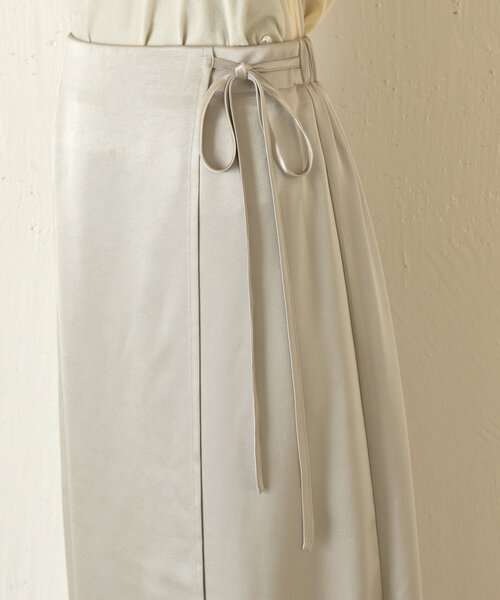Jena espace merveilleux（ジェナ　エスパスメルヴェイユ）の「ラップ風サテンスカート（スカート・レディース・ブラック/グレー・FREE）」の9枚目の写真