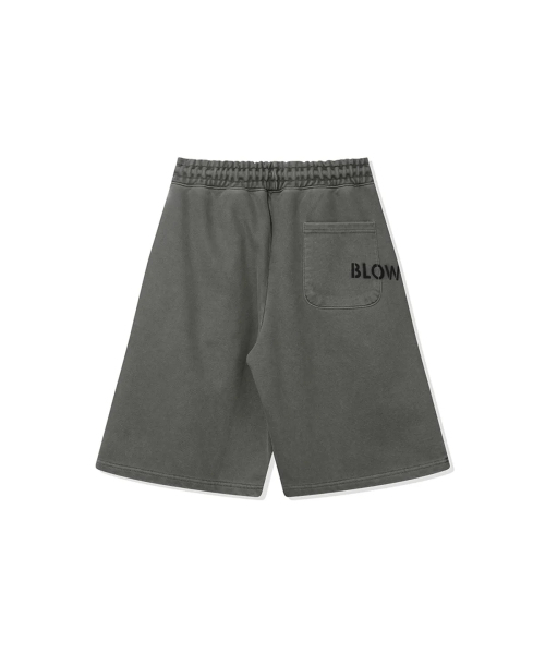 BLOW（ブロウ）の「830g ヘビーピグメントハーフパンツ_カーキ（スウェットパンツ・メンズ・カーキ・X-LARGE）」の2枚目の写真