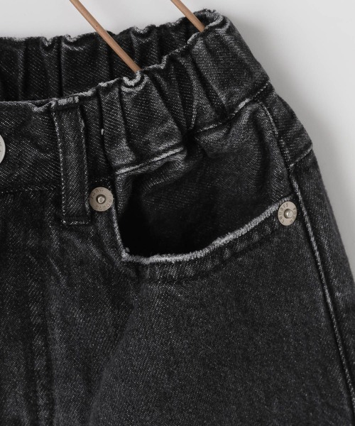 LOWRYS FARM（ローリーズファーム）の「ベルトツキワイドパンツ　607549（デニムパンツ・キッズ・ブルー/ワンウォッシュ/ブラック・140cm/130cm/120cm/110cm/150cm）」の15枚目の写真