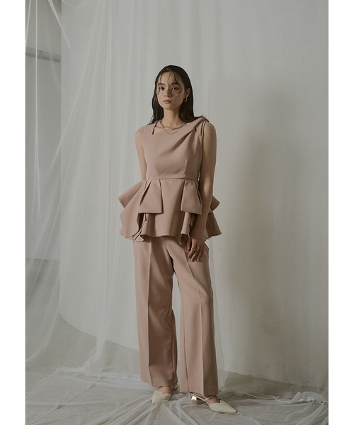 LE'RURE（リルアー）の「Twist neck peplum set up pants（パンツドレス・レディース・グレー/ピンクベージュ/ストライプ・SMALL/MEDIUM/M-Long）」の13枚目の写真