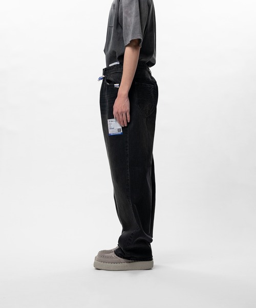In・stru(men-tal).(インストルメンタル)の「Hard Washed Selvage Denim Baggy Pants(デニムパンツ・メンズ・インディゴブルー/ブラック・44/46/48)」の5枚目の写真