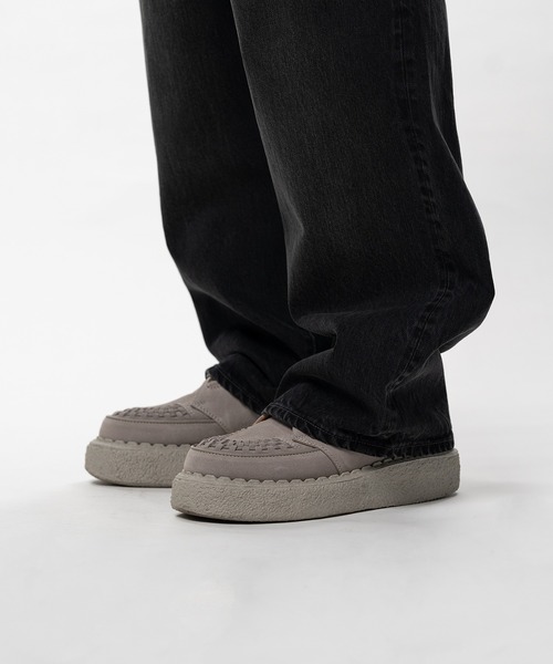 In・stru(men-tal).(インストルメンタル)の「Hard Washed Selvage Denim Baggy Pants(デニムパンツ・メンズ・インディゴブルー/ブラック・44/46/48)」の9枚目の写真
