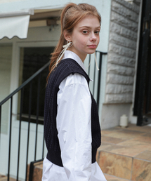 Minimal Cable Vest Navy