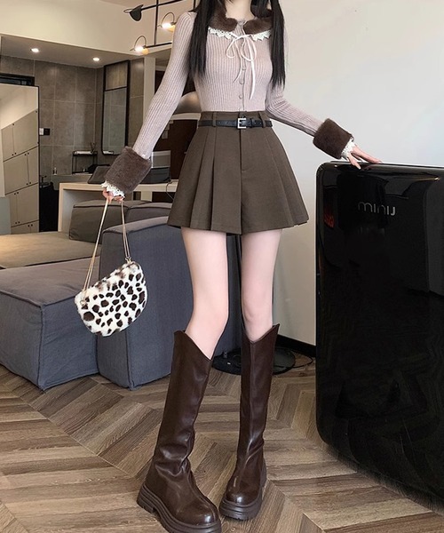 WEGO（ウィゴー）の「WEGO/細見えプリーツスカートパンツ（その他パンツ・レディース・ブラック/ダークグレー/ダークブラウン・SMALL/MEDIUM）」の19枚目の写真