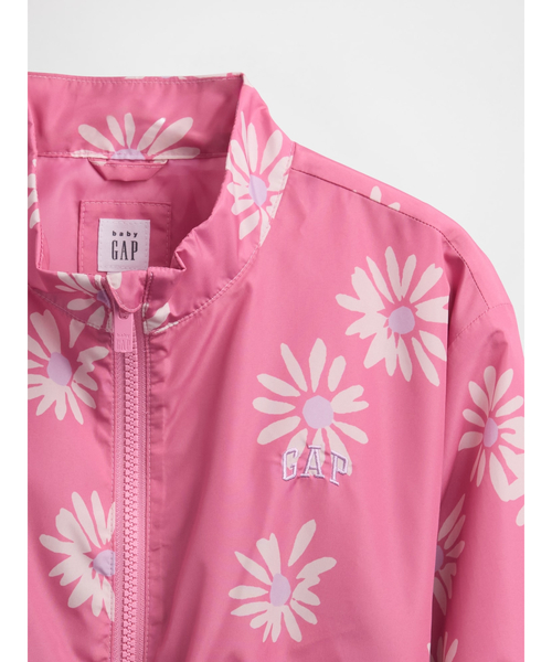 GAP（ギャップ）の「ウィンドブレーカー ジャケット (幼児・ベビー)（ナイロンジャケット・キッズ・ピンク・100cm/90cm/80ｃｍ/95cm/105cm/110cm）」の3枚目の写真