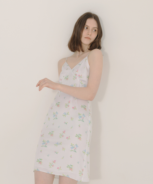 ICE GARDEN A.508(アイス ガーデン エイオーゴンパル)の「Cross-stitch Floral Print Dress(ワンピース・レディース・その他・S/M)」の1枚目の写真