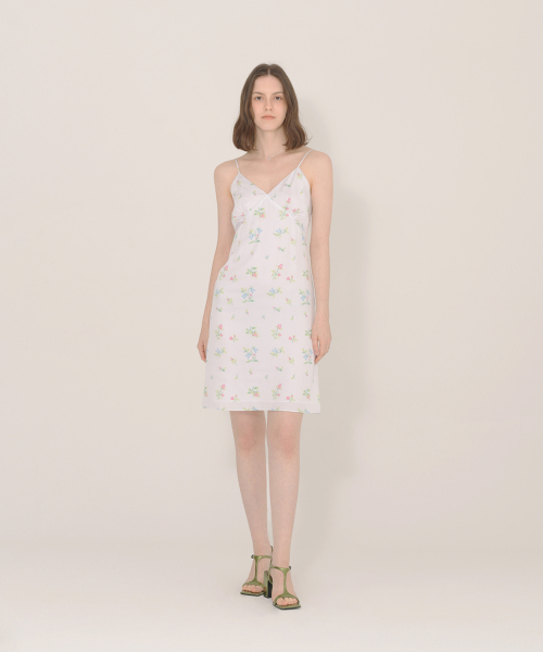ICE GARDEN A.508(アイス ガーデン エイオーゴンパル)の「Cross-stitch Floral Print Dress(ワンピース・レディース・その他・S/M)」の2枚目の写真