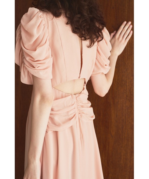 Estella.K(エステラケー)の「Vina Dress ドレープスリーブソフトドレス(ワンピース・レディース・ブラック系その他/レッド/ピンクベージュ・FREE)」の14枚目の写真