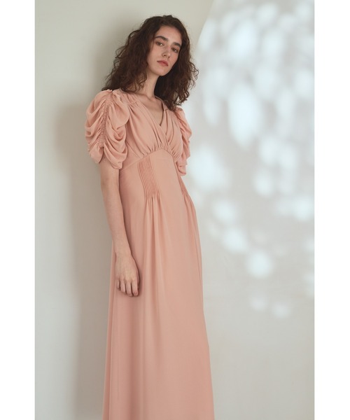 Estella.K(エステラケー)の「Vina Dress ドレープスリーブソフトドレス(ワンピース・レディース・ブラック系その他/レッド/ピンクベージュ・FREE)」の12枚目の写真