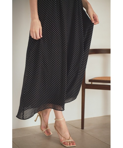 Estella.K(エステラケー)の「Vina Dress ドレープスリーブソフトドレス(ワンピース・レディース・ブラック系その他/レッド/ピンクベージュ・FREE)」の9枚目の写真