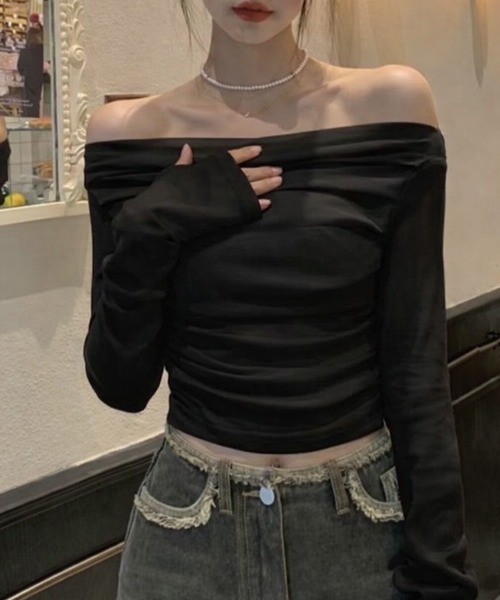 NANEA(ナネア)の「フィンガーホール ウエストギャザーオフショルダートップス(Tシャツ/カットソー・レディース・グレー/ブラック/ホワイト・SMALL/MEDIUM/LARGE)」の16枚目の写真