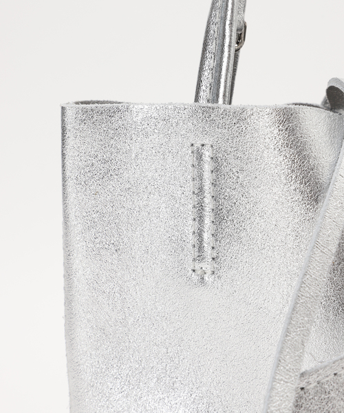LE TALON(ルタロン)の「MILLELA FIRENZE/ミレッラ METALLIC MINI TOTE(トートバッグ・レディース・ブラック/シルバー/ゴールド・FREE)」の9枚目の写真