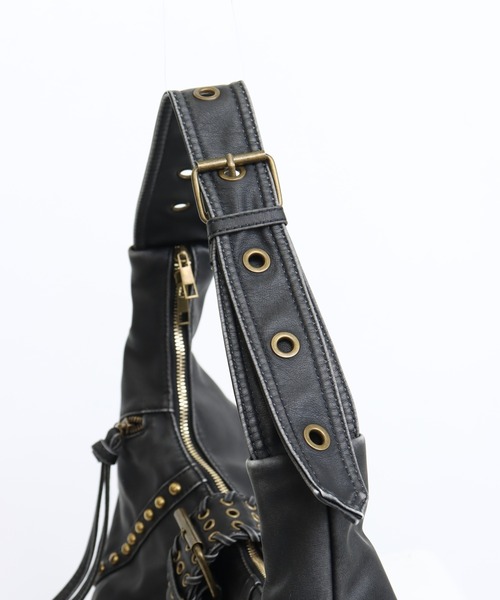 ANAP（アナップ）の「スタッズ vintage加工 フェイク レザー バッグ（ショルダーバッグ・レディース・ブラック/ブラウン・F）」の17枚目の写真