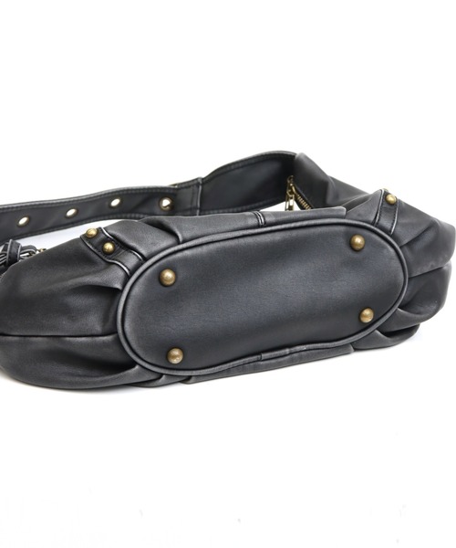 ANAP（アナップ）の「スタッズ vintage加工 フェイク レザー バッグ（ショルダーバッグ・レディース・ブラック/ブラウン・F）」の14枚目の写真