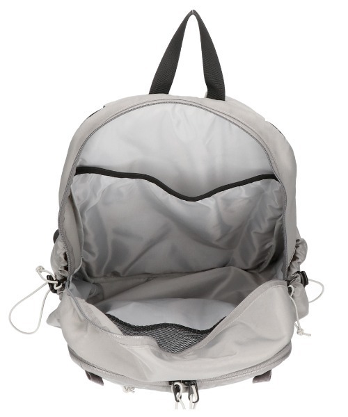 CONVERSE(コンバース)の「【CONVERSE/コンバース】TOWN CRUISE BACKPACK / 都会的バックパック(バックパック/リュック・レディース・ベージュ/グレー/ブラック・FREE)」の6枚目の写真