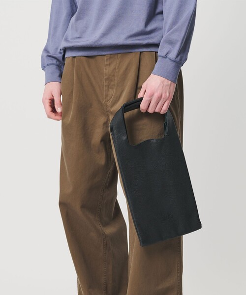 BEAUTY&YOUTH UNITED ARROWS(ビューティーアンドユースユナイテッドアローズ)の「スタンダード レザー ショップ バッグ ミニ(トートバッグ・メンズ・ブラック・FREE)」の2枚目の写真