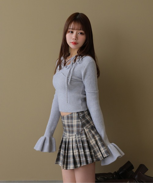M DOLLY(エムドリー)の「*M DOLLY original* ribbon flare fata knit tops/リボンフレアファータニットトップス(ニット/セーター・レディース・ライトブルー/モカ/アイボリー/ブラック・FREE)」の1枚目の写真