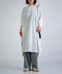 prit（プリット）の「[prit] サイロプレミアム天竺×ブロード 切替7分袖スリットワイドワンピース（ワンピース）」