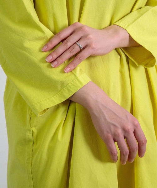 prit（プリット）の「[prit] サイロプレミアム天竺×ブロード 切替7分袖スリットワイドワンピース（ワンピース・レディース・イエロー/ホワイト・FREE）」の8枚目の写真