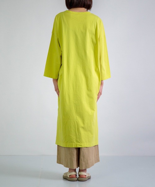 prit（プリット）の「[prit] サイロプレミアム天竺×ブロード 切替7分袖スリットワイドワンピース（ワンピース・レディース・イエロー/ホワイト・FREE）」の5枚目の写真