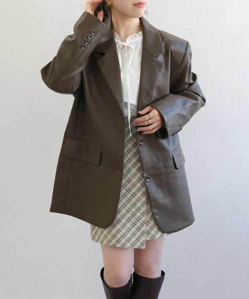 31 Sons de mode（トランテアン　ソン　ドゥ　モード）の「一部店舗限定 シングルテーラードジャケット（テーラードジャケット・レディース・ブラウン・ﾌﾘ-）」の2枚目の写真