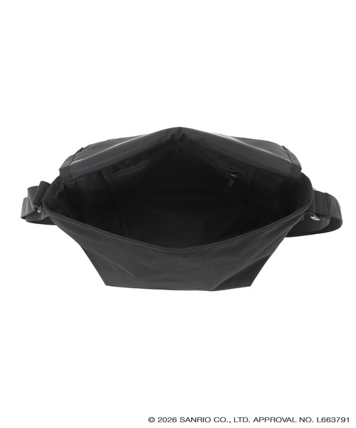 Manhattan Portage（マンハッタンポーテージ）の「NYLON MESSENGER BAG (XS) BP W/DIV MGNT 500D CORDURA KRM（メッセンジャーバッグ・レディース・ブラック・X-SMALL）」の6枚目の写真