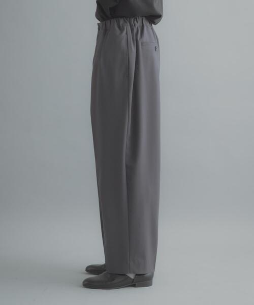 SENSE OF PLACE by URBAN RESEARCH(センスオブプレイスバイアーバンリサーチ)の「『イージーケア』カラー2タックワイドテーパードパンツ(その他パンツ・メンズ・チャコールグレー/ライトベージュ/ブラック・LARGE/MEDIUM)」の9枚目の写真
