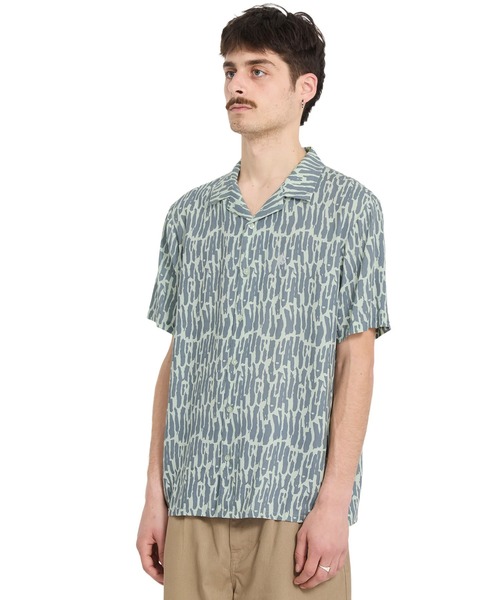 VOLCOM(ボルコム)の「VOLCOM/ボルコム メンズ 半袖シャツ V_A0412514(シャツ/ブラウス・メンズ・グレイッシュブルー/ブラック・L/M)」の1枚目の写真