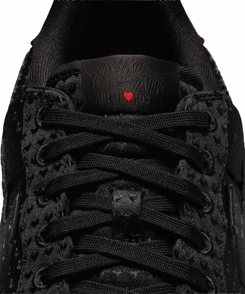NIKE(ナイキ)の「ナイキ エア フォース 1 レトロ メンズシューズ / Nike Air Force 1 Retro Men's Shoes IB6836-001 Black(スニーカー・メンズ・ブラック・30/29.5/29/28.5/28/27.5/27/26.5/26/25.5/25/24.5/24)」の9枚目の写真