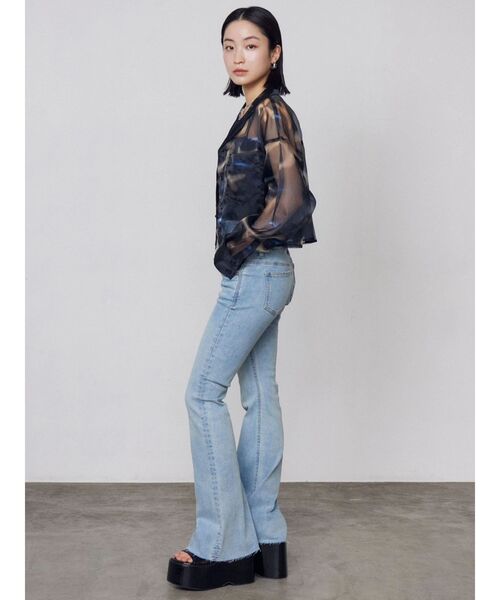 EMODA（エモダ）の「エアリーショートシャツ（シャツ/ブラウス・レディース・ブラック/アイボリー/グレー/ベージュ・FREE）」の9枚目の写真