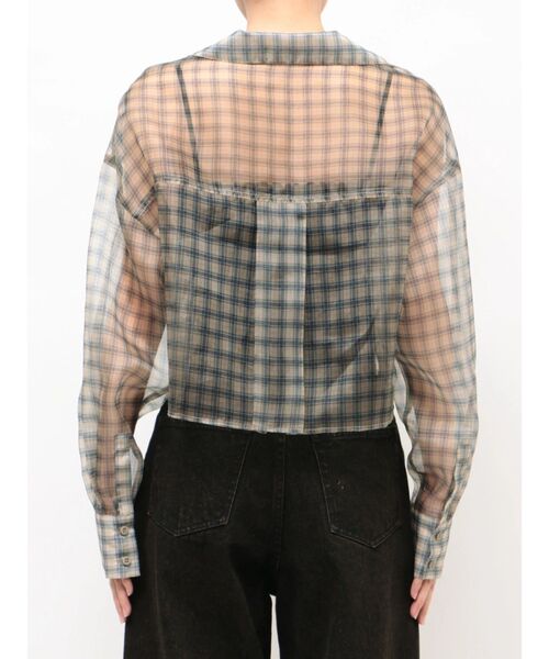 EMODA（エモダ）の「エアリーショートシャツ（シャツ/ブラウス・レディース・ブラック/アイボリー/グレー/ベージュ・FREE）」の22枚目の写真