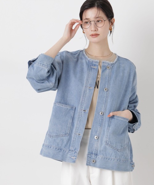 NANO universe（ナノユニバース）の「ノーカラーデニムジャケット（デニムジャケット・レディース・ライトブルー/ダークネイビー/ネイビー・FREE）」の2枚目の写真