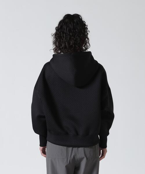 ROBES&CONFECTIONS(ローブスコンフェクションズ)の「Robes & Confections(ローブス&コンフェクションズ)別注パンチングパーカー(パーカー・レディース・グレー/ブラック/ホワイト・1)」の15枚目の写真