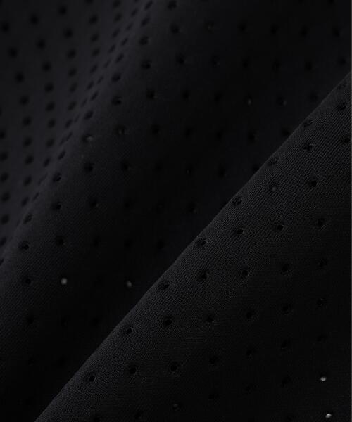 ROBES&CONFECTIONS(ローブスコンフェクションズ)の「Robes & Confections(ローブス&コンフェクションズ)別注パンチングパーカー(パーカー・レディース・グレー/ブラック/ホワイト・1)」の22枚目の写真