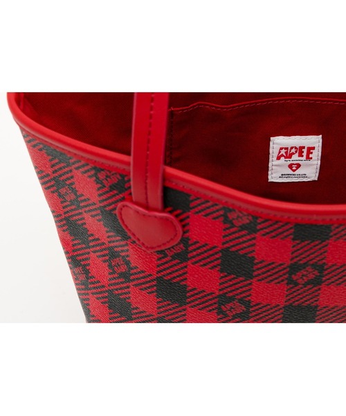 A BATHING APE（アベイシングエイプ）の「PLAID MINI HANDBAG（ハンドバッグ・レディース・レッド・FREE）」の4枚目の写真