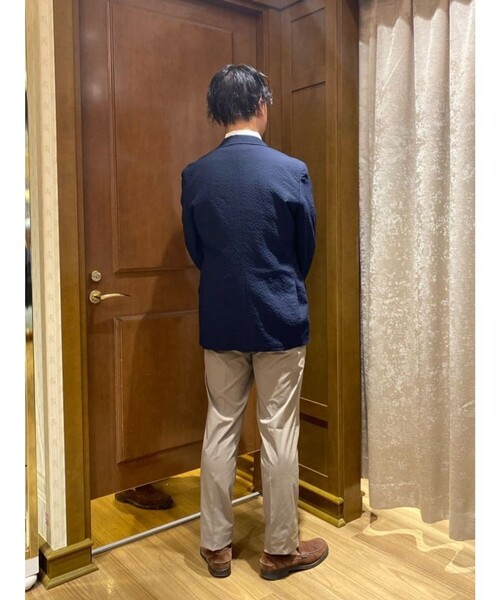 BROOKS BROTHERS(ブルックスブラザーズ)の「ウール/ポリエステル シアサッカー シングル2釦アンコンジャケット Classic(テーラードジャケット・メンズ・ネイビー・36SHT/38SHT/39SHT/42SHT)」の2枚目の写真