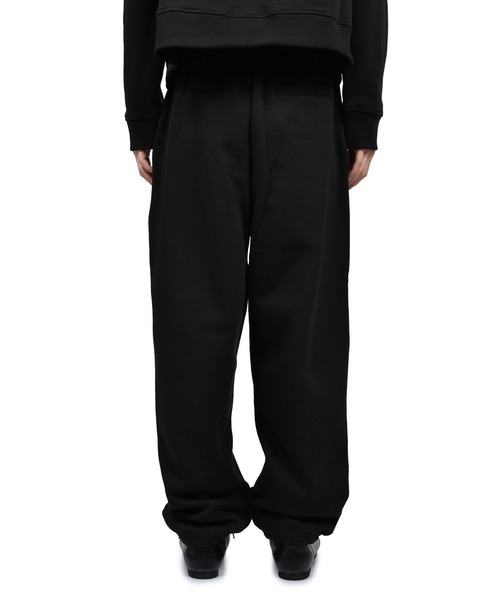 entire studios(エンタイアスタジオ)の「STANDARD SWEAT(スウェット・メンズ・ブラック/グレー/ライトブラック・X-SMALL/SMALL/LARGE/MEDIUM)」の10枚目の写真