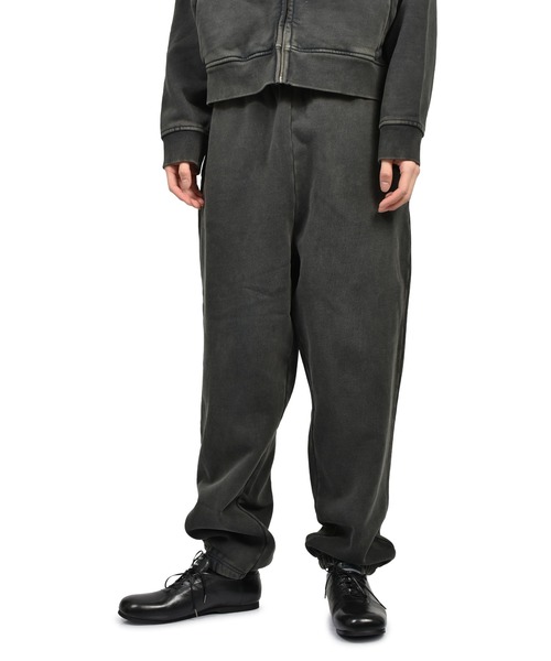 entire studios(エンタイアスタジオ)の「STANDARD SWEAT(スウェット・メンズ・ブラック/グレー/ライトブラック・X-SMALL/SMALL/LARGE/MEDIUM)」の4枚目の写真