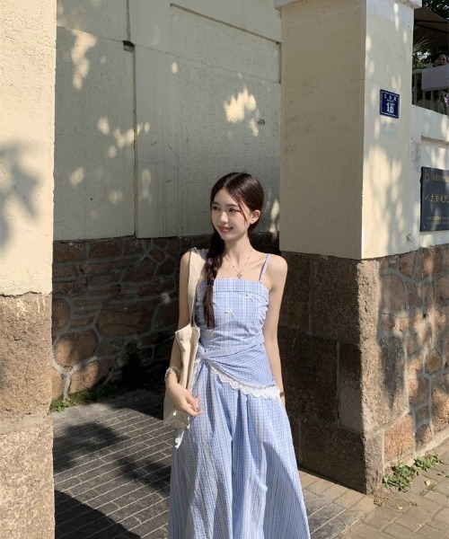 Ritzy(リッツィー)の「スカーフ付き ロング丈 チェック柄 ワンピース(ワンピース・レディース・ブルー・M/S/L)」の12枚目の写真