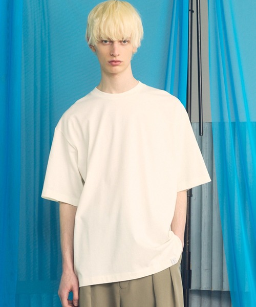 MAISON SPECIAL（メゾンスペシャル）の「《UNISEX》【EX】Prime-Over Cotton Jersey Short Sleeve T-shirt/プライムオーバー天竺ショートスリーブカットソー【MAISON SPECIAL/メゾンスペシャル】（Tシャツ/カットソー・メンズ・オフホワイト/チャコールグレー/ブラック/グレイッシュベージュ・0/1/2）」の2枚目の写真